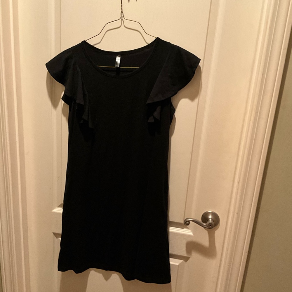 Elegant Black Midi Dress